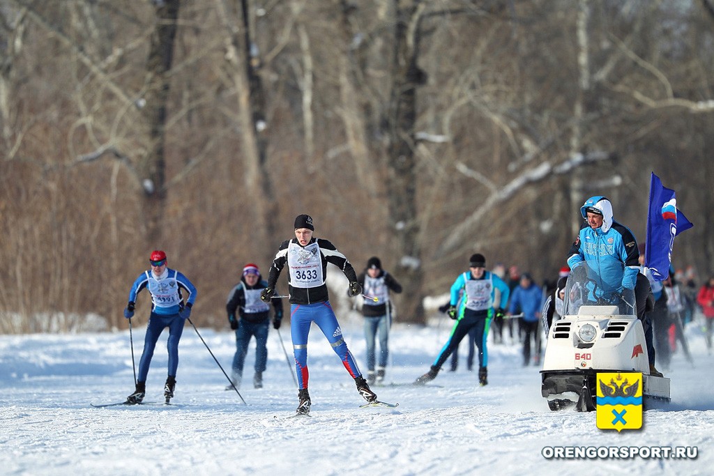 «Лыжня России-2018» собрала в Оренбурге 2000 любителей спорт