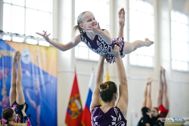 Более 300 спортсменов съедутся в Оренбург на Чемпионат по спортивной акробатике