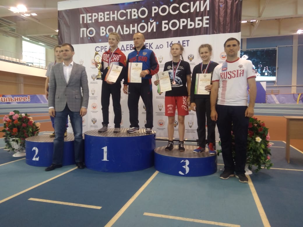 Оренбургская спортсменка стала бронзовым призером первенства России по вольной борьбе