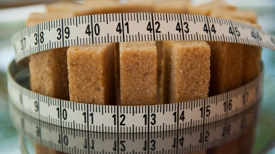 Белая смерть: насколько вреден сахар и сколько можно съесть за день?