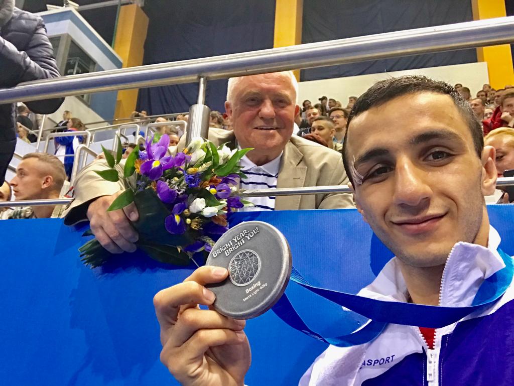 Боксер Габил Мамедов завоевал серебро Европейских игр