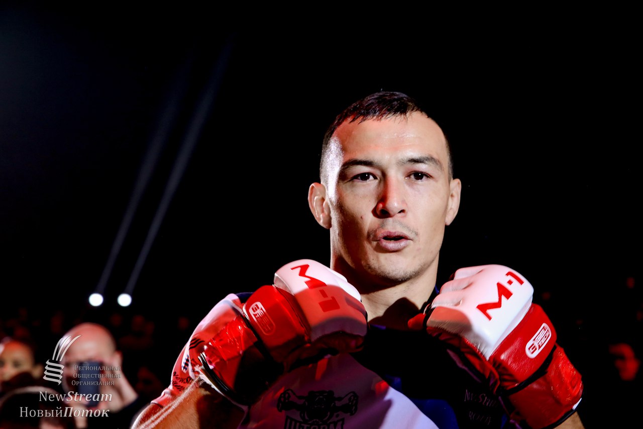 «Отпросили» в UFC. Дамир Исмагулов проведет бой на M-1 Challenge 104 в Оренбурге