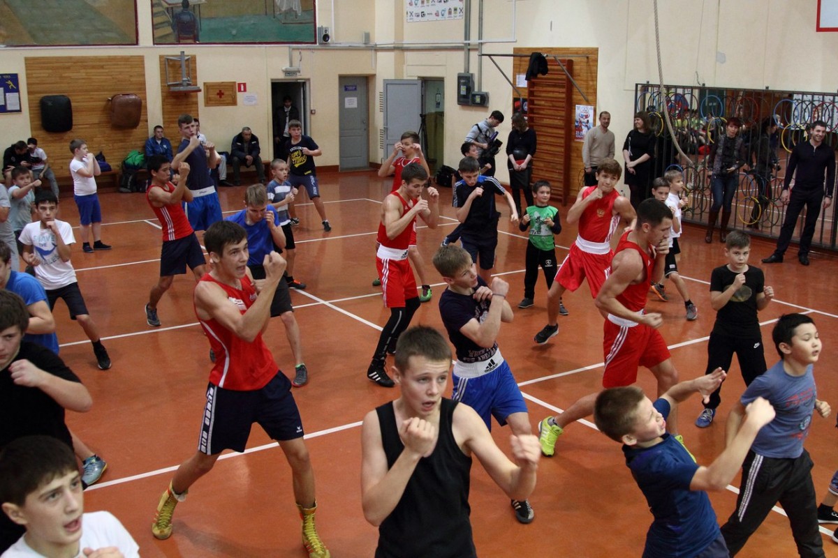 Оренбургская школа бокса имени Васильева набирает воспитанников