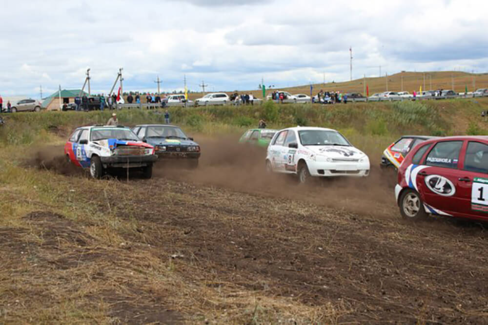 В Бузулуке определили победителей открытого Чемпионата области по автокроссу