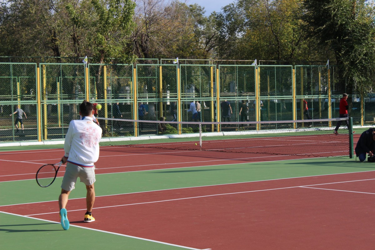 В Оренбурге открылся обновленный теннисный комплекс