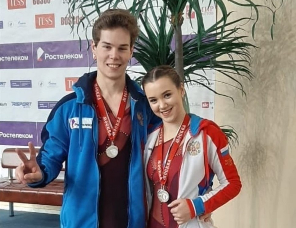 Оренбургская пара завоевала серебро этапа Кубка России по фигурному катанию