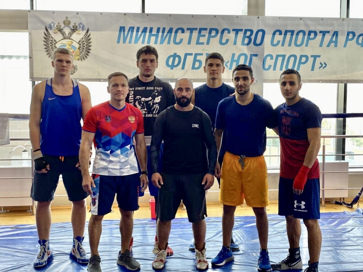 Оренбургские боксеры готовятся к Чемпионату России на спортбазе Кисловодска