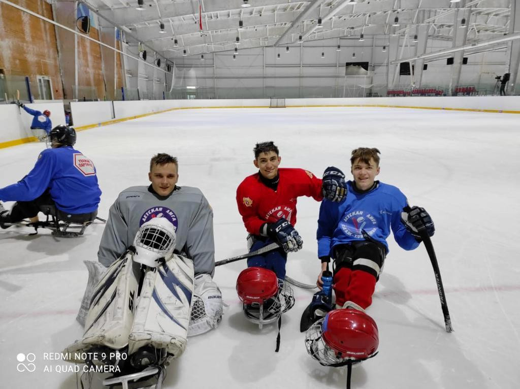 Оренбургские следж-хоккеисты вошли в состав молодежной сборной России