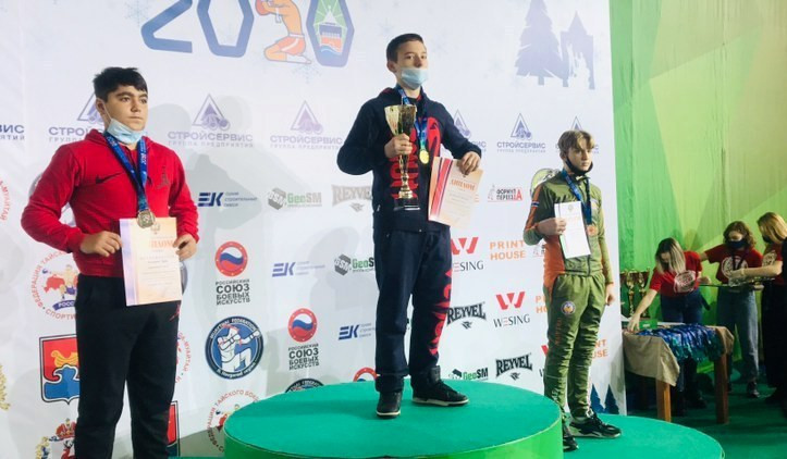Оренбуржцы завоевали четыре медали Первенства России по тайскому боксу