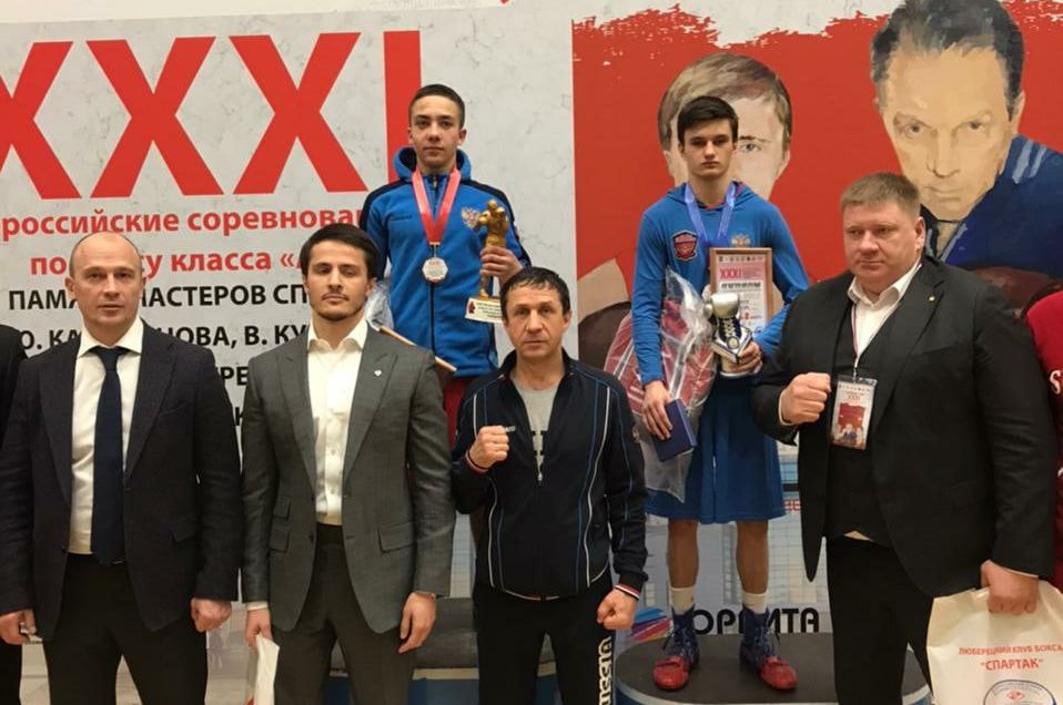 Тимур Фаррахов завоевал золото на Всероссийских соревнованиях по боксу