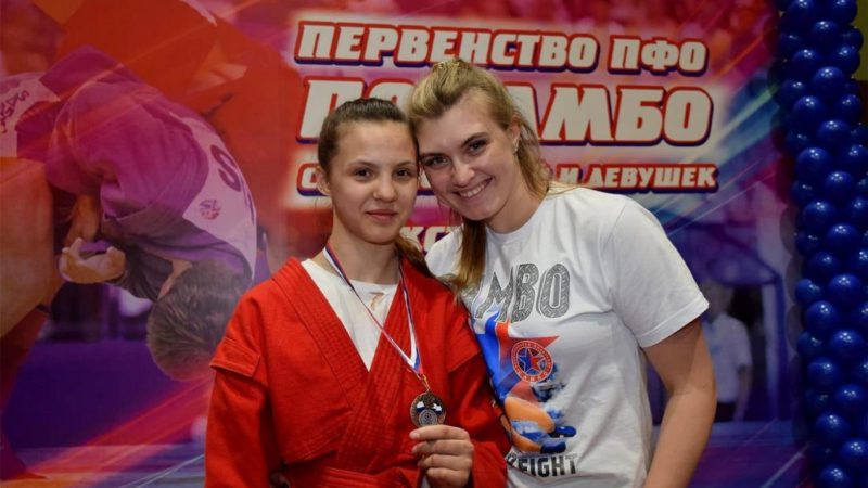 Самбисты из Оренбуржья завоевали 11 медалей Первенства ПФО