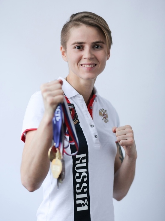 Оренбурженка Екатерина Сычева продолжает подготовку к чемпионату России по боксу