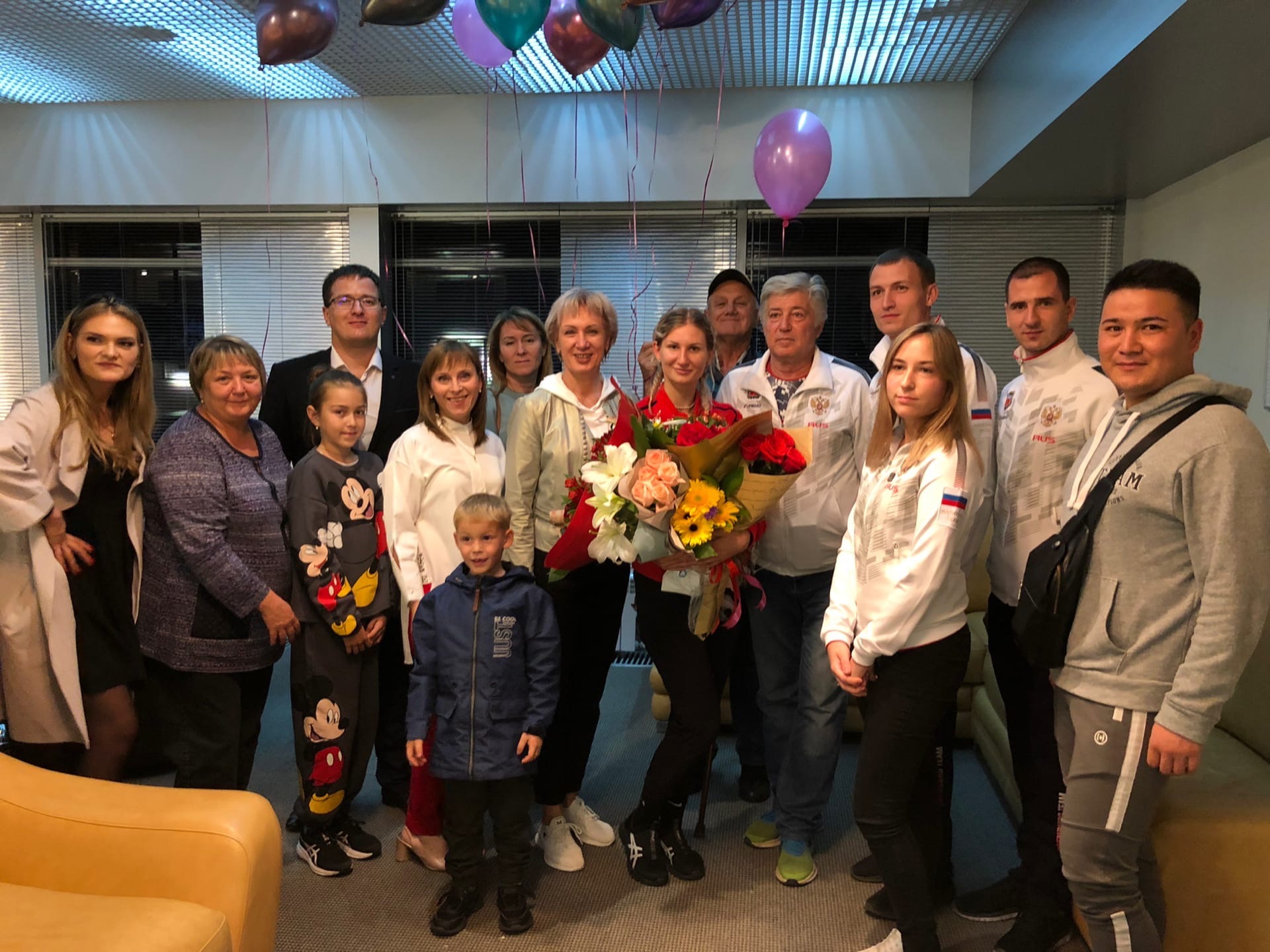 В Оренбурге встретили участницу Паралимпиады Александру Неделько