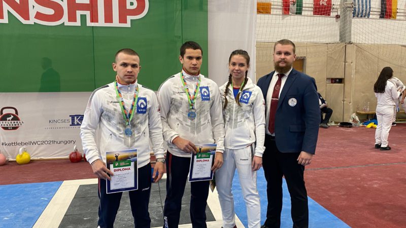 Оренбурженка Эльвира Сатлыкова выиграла первенство мира по гиревому спорту