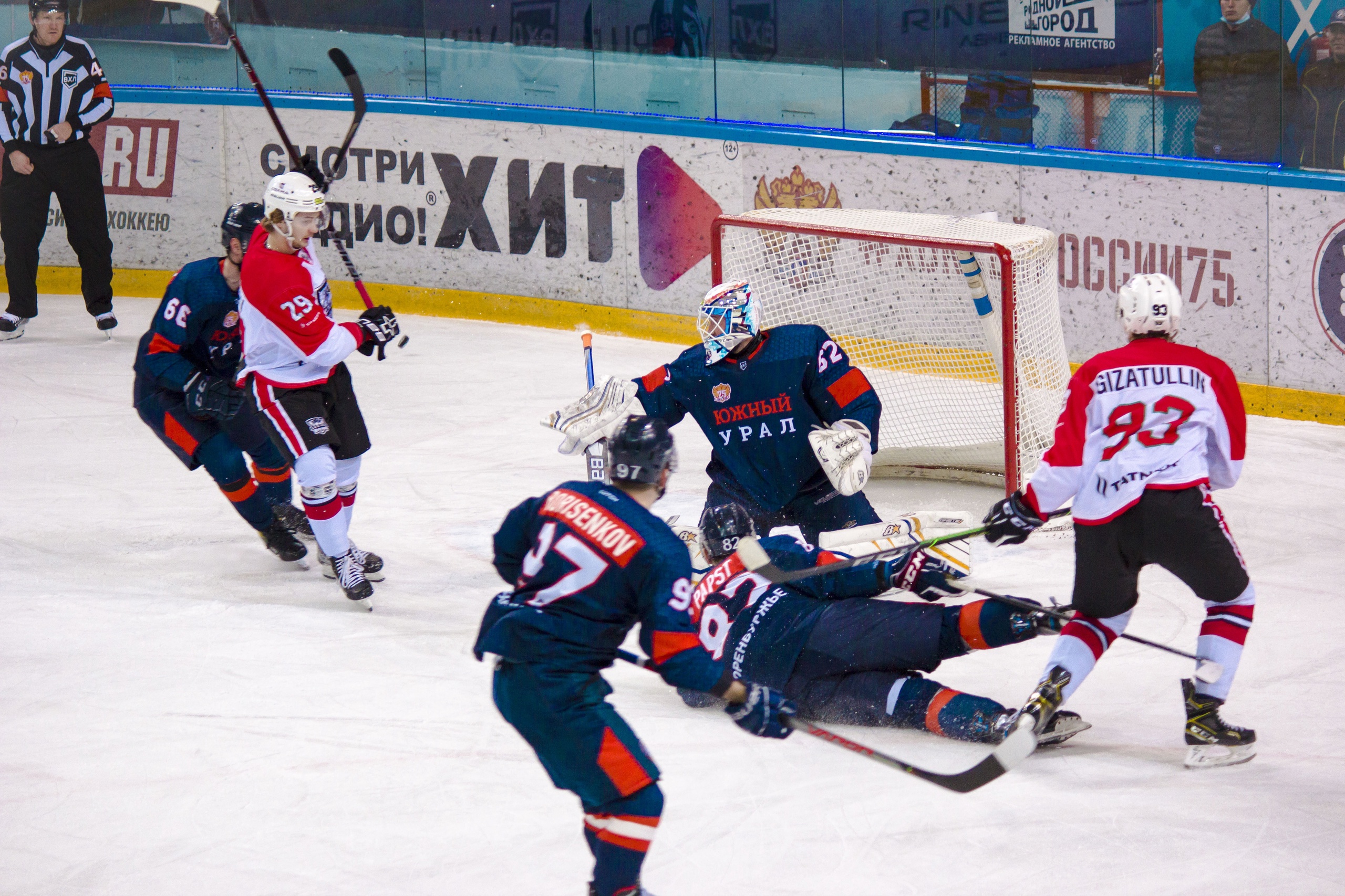 «Южный Урал» выиграл четвертый матч подряд