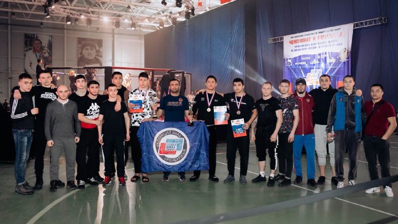 Сборная Оренбургской области завоевала два золота и бронзу на первенстве ПФО по MMA