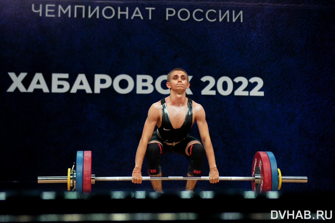 Орский тяжелоатлет Кирилл Лабарев попал в пятерку сильнейших на чемпионате России