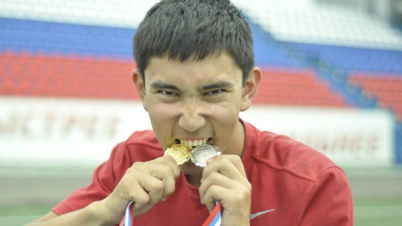 Денис Паслер: Желаю оренбургским паралимпийцам в полном составе поехать на Игры в Сочи