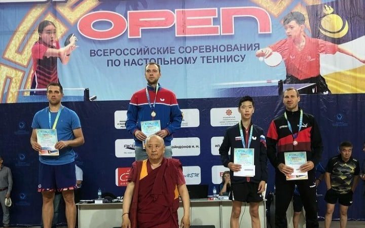 Игрок оренбургского клуба «Факел-Газпром» Александр Шибаев стал победителем турнира в Бурятии