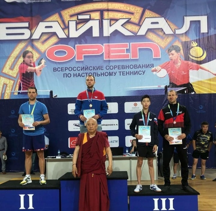Игрок оренбургского клуба «Факел-Газпром» Александр Шибаев стал победителем турнира в Бурятии