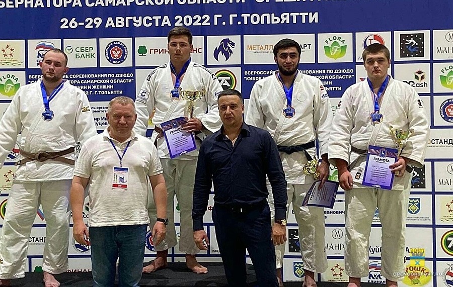 Оренбургские дзюдоисты завоевали золото, серебро и бронзу на турнире в Тольятти