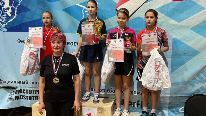 Пять медалей завоевали оренбургские теннисисты на турнире «Кубок «Надежда»
