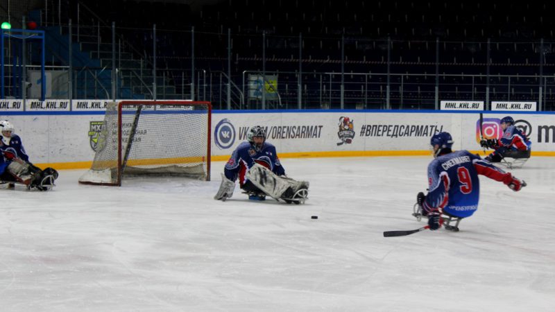 Оренбургские «Ястребы» выступят в первом круге чемпионата России по следж-хоккею