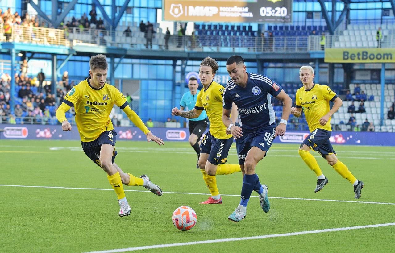 «Ростов» на последних минутах ушел от поражения в Оренбурге
