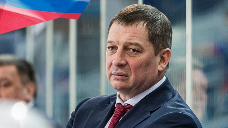 «Южный Урал» сменил главного тренера