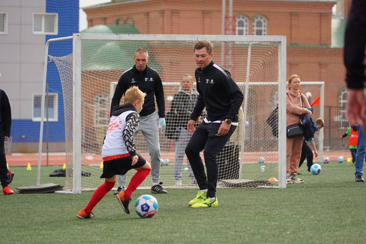 Филимонов и Билялетдинов посетили Оренбург. Как прошел урок футбола?
