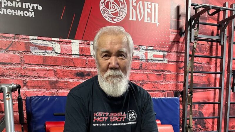 Про мотивацию и тренировки: в клубе «Боец» занимается 80-летний ветеран спорта