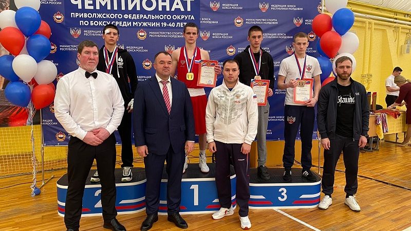 Четыре оренбургских боксера поедут на Чемпионат России