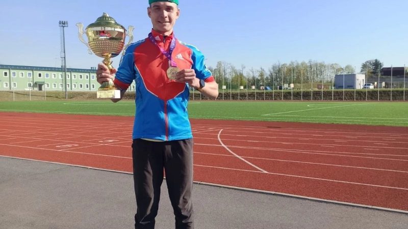 Оренбургский спортсмен взял золотую медаль Чемпионата России по горному бегу