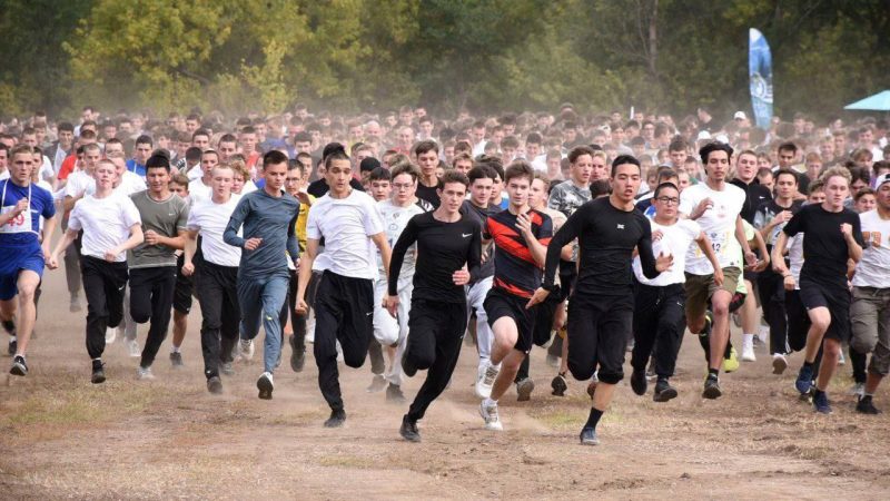 Участниками «Кросса нации» в Оренбурге стали более 4000 человек