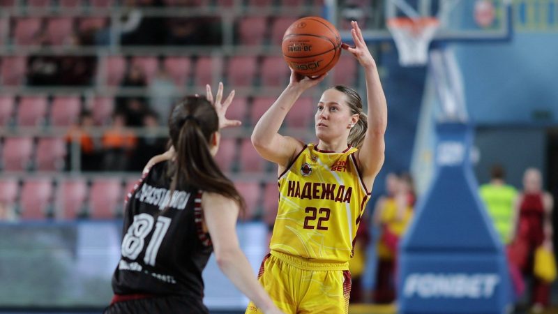 «Надежда» разгромила в Оренбурге «Спарту энд К»