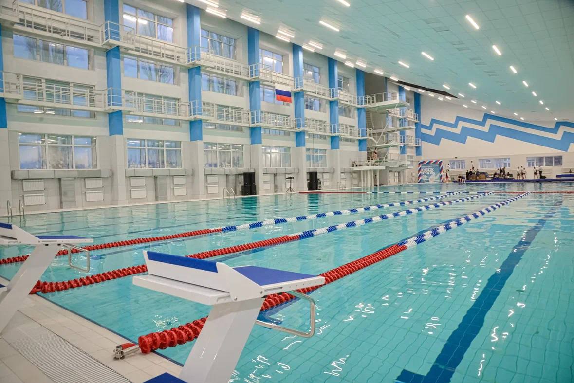 В Бузулуке после капремонта открылся обновленный «Нефтяник»