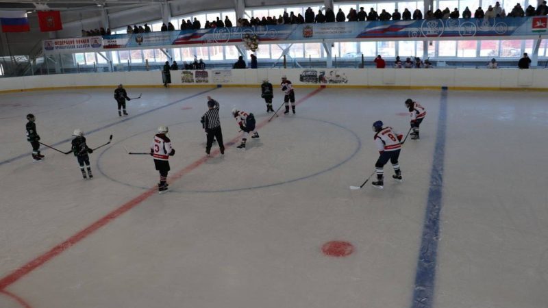 В Оренбуржье открыли обновлённый Ледовый дворец