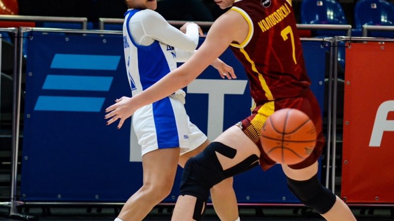 Оренбургская «Надежда» обыграла «Динамо» на выезде