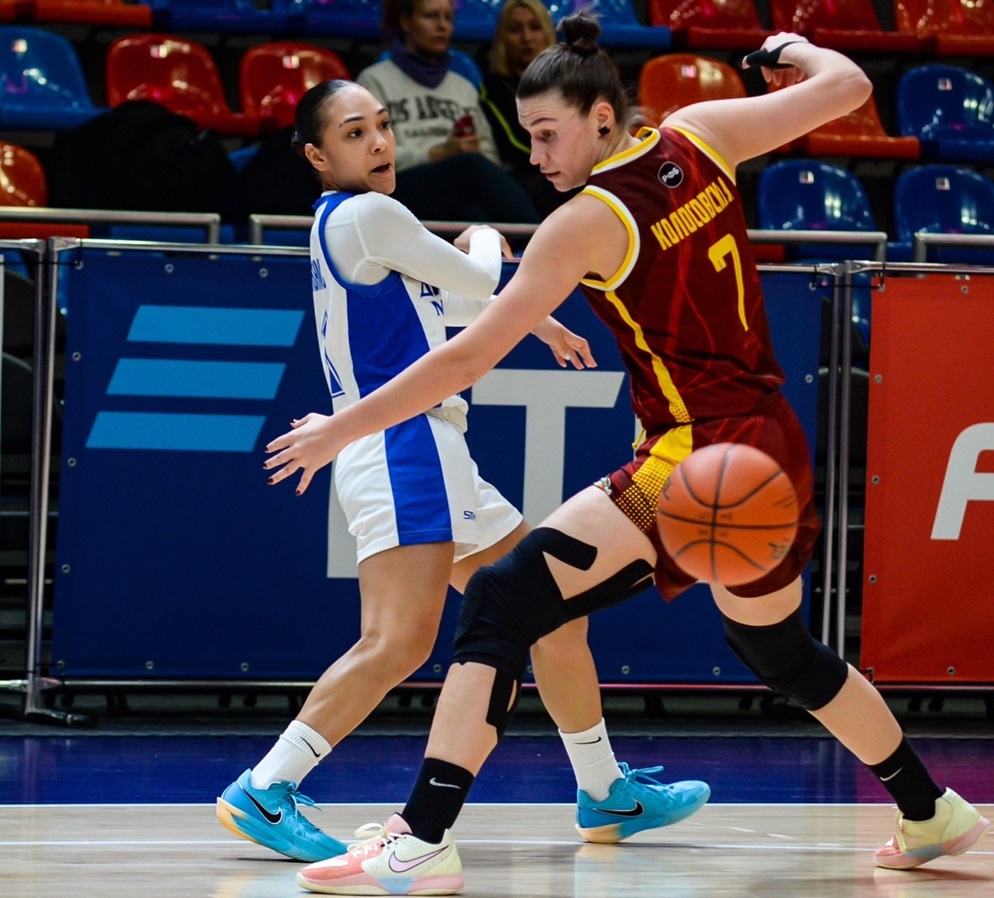 Оренбургская «Надежда» обыграла «Динамо» на выезде